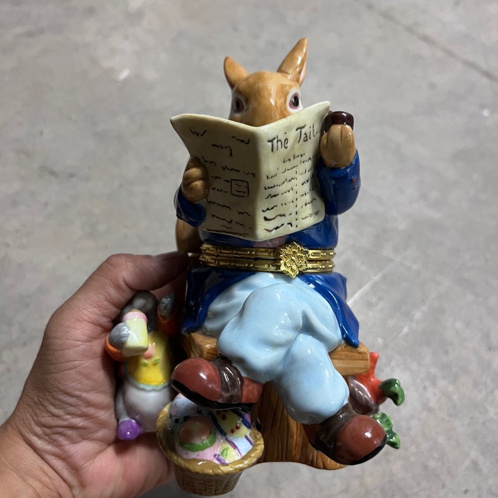 CWC Ceramic Rabbit‎ Trinket Box Hinged Figurine Bunny Reading Newspaper Easter